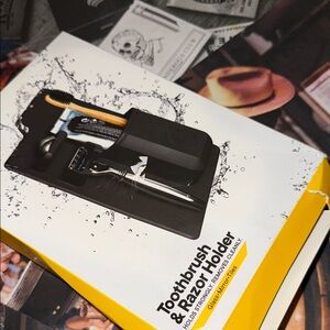 🪒 🚿 🧔🏻‍♂️• Toiletries x THE HARVEY • 🪒 🚿 🧔🏻‍♂️